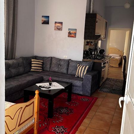 Priam Garden Lägenhet Durrës Exteriör bild