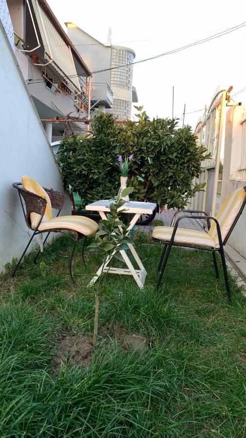 Priam Garden Lägenhet Durrës Exteriör bild